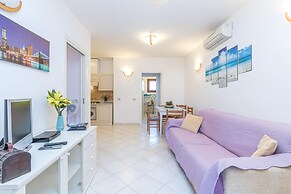 Il Borgo B5 700 Mt From the Beach