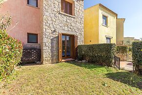 Il Borgo B5 700 Mt From the Beach