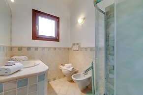 Il Borgo Ben 700mt From The Beach