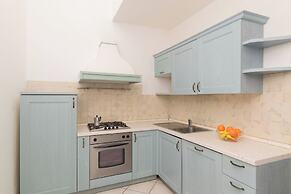 Il Borgo D10 700mt From The Beach