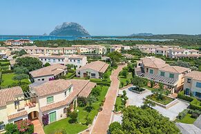 Il Borgo D10 700mt From The Beach