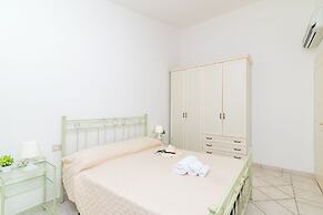 Il Borgo D10 700mt From The Beach