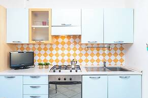 Il Borgo Vip D9 700mt From The Beach