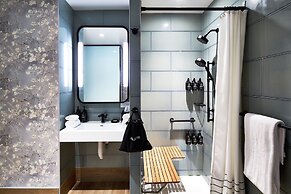 Hotel Indigo NYC Financial District by IHG