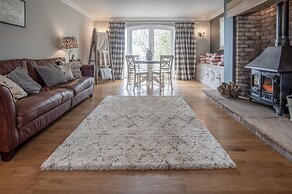 Highfield - 3 Bed - Llanmadoc