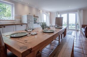 Highfield - 3 Bed - Llanmadoc