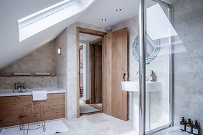 Highfield - 3 Bed - Llanmadoc