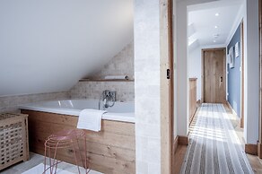 Highfield - 3 Bed - Llanmadoc