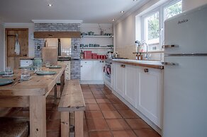 Highfield - 3 Bed - Llanmadoc