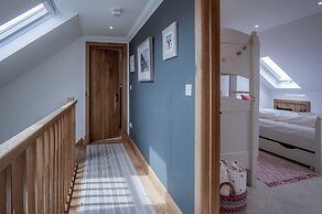 Highfield - 3 Bed - Llanmadoc