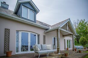 Highfield - 3 Bed - Llanmadoc