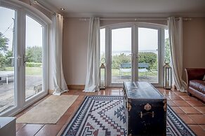 Highfield - 3 Bed - Llanmadoc