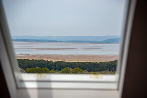 Highfield - 3 Bed - Llanmadoc