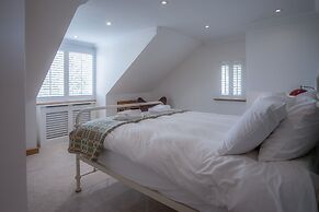 Highfield - 3 Bed - Llanmadoc