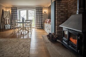 Highfield - 3 Bed - Llanmadoc