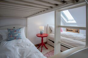 Highfield - 3 Bed - Llanmadoc