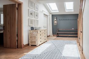 Highfield - 3 Bed - Llanmadoc