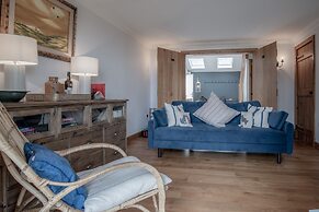 Highfield - 3 Bed - Llanmadoc