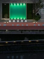 Flattered to be In Algarve