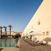 Flattered to be In Algarve