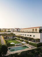 Flattered to be In Algarve