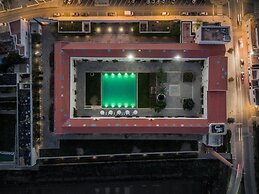 Flattered to be In Algarve