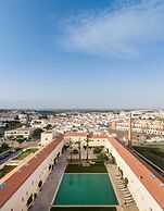 Flattered to be In Algarve