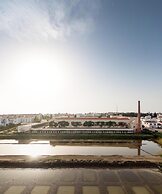 Flattered to be In Algarve