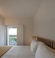 Flattered to be In Algarve