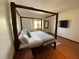 Stay.Plus Nakuru Luxury Villas