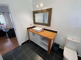 Stay.Plus Nakuru Luxury Villas