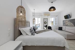 Eutuxia Rooms & Studios