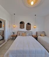 Eutuxia Rooms & Studios