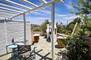 Eutuxia Rooms & Studios