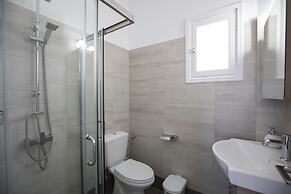 Eutuxia Rooms & Studios