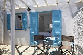 Eutuxia Rooms & Studios