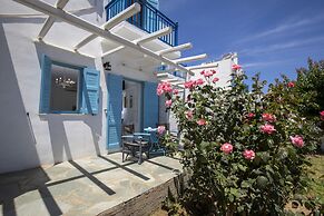 Eutuxia Rooms & Studios