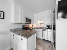 Southern Comfort - Expansive Views Of The Ocean And Beach! Newly Renov