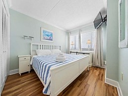 Southern Comfort - Expansive Views Of The Ocean And Beach! Newly Renov