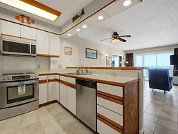 Beach Blanket - Spacious Condo With Private Beach Access And Resort Am