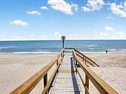 Beach Blanket - Spacious Condo With Private Beach Access And Resort Am