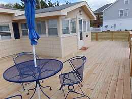 Seachelle - Fully Renovated Luxury Beach Cottage! Pet Friendly! 1 Bedr