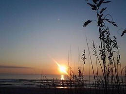 Hale Makai - Relaxing Family Vacation Just A Block From The Beach! Ama