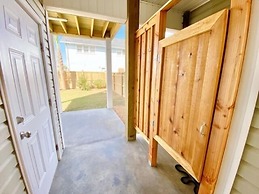 Hale Makai - Relaxing Family Vacation Just A Block From The Beach! Ama