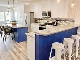 Hale Makai - Relaxing Family Vacation Just A Block From The Beach! Ama