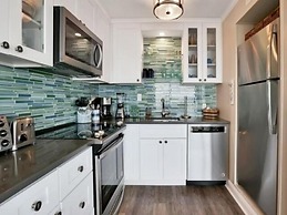 Sea Fever - Newly Renovated Oceanfront Second Floor Condo! Sunrises An