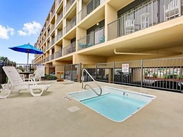 Sea Fever - Newly Renovated Oceanfront Second Floor Condo! Sunrises An