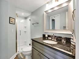 Sea Fever - Newly Renovated Oceanfront Second Floor Condo! Sunrises An