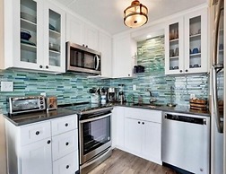 Sea Fever - Newly Renovated Oceanfront Second Floor Condo! Sunrises An