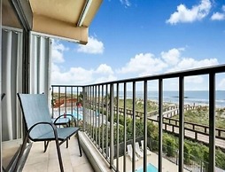 Sea Fever - Newly Renovated Oceanfront Second Floor Condo! Sunrises An